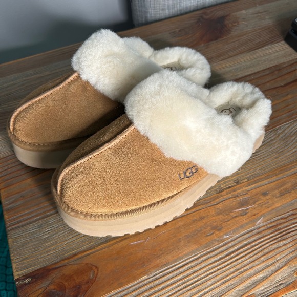 UGG Women's Disquette chestnut Suede Platform Slide Slippers slip on - Picture 2 of 12